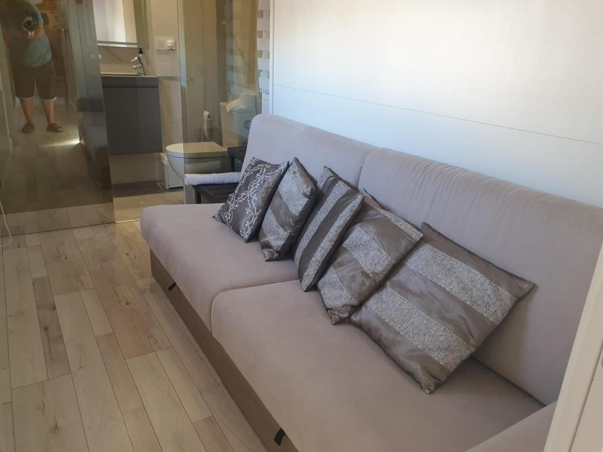 Ferienwohnung Atico Con Terraza Y Jacuzzi En El Centro Valencia Exterior foto